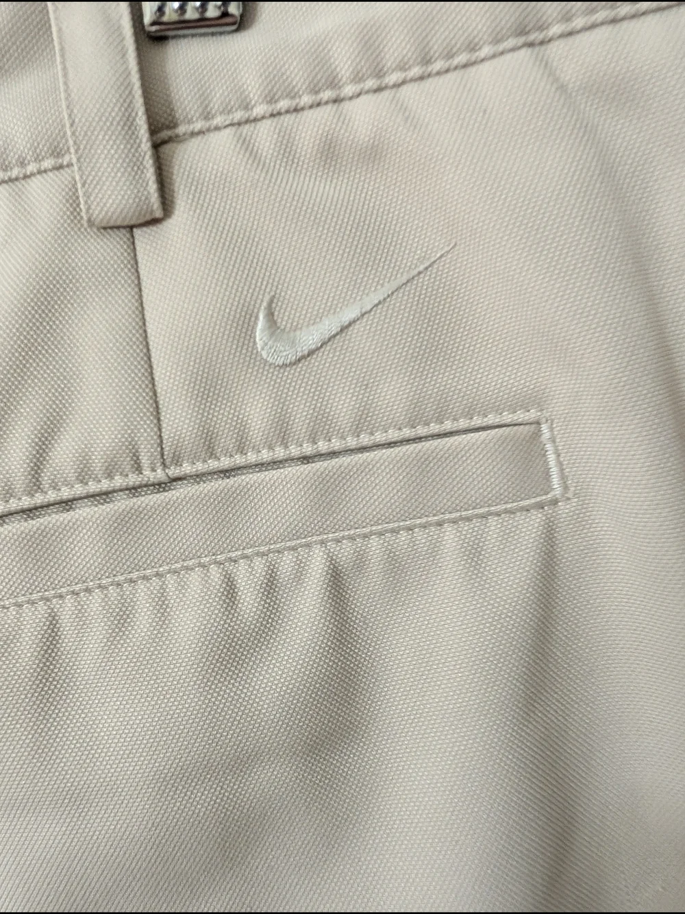 Nike Men's Khaki Flat-Front Golf Shorts Size 38